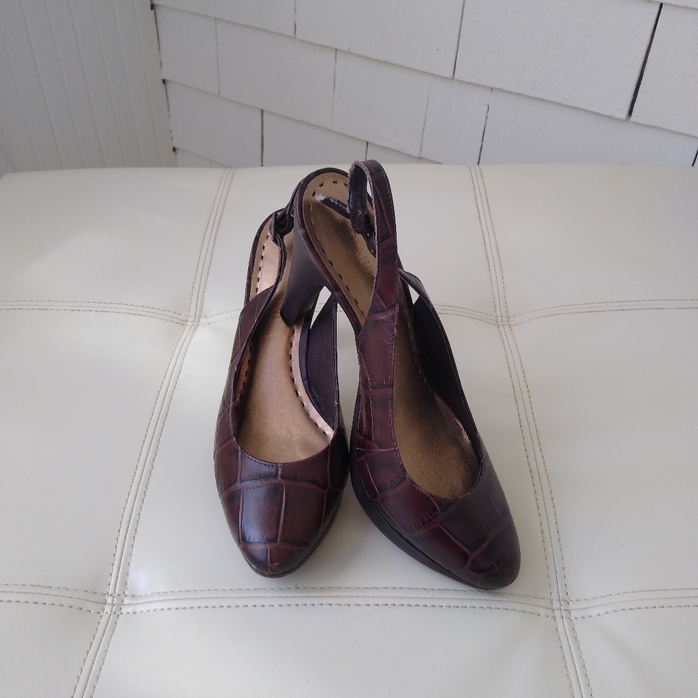Dark brown crock leather platform slingback pumps